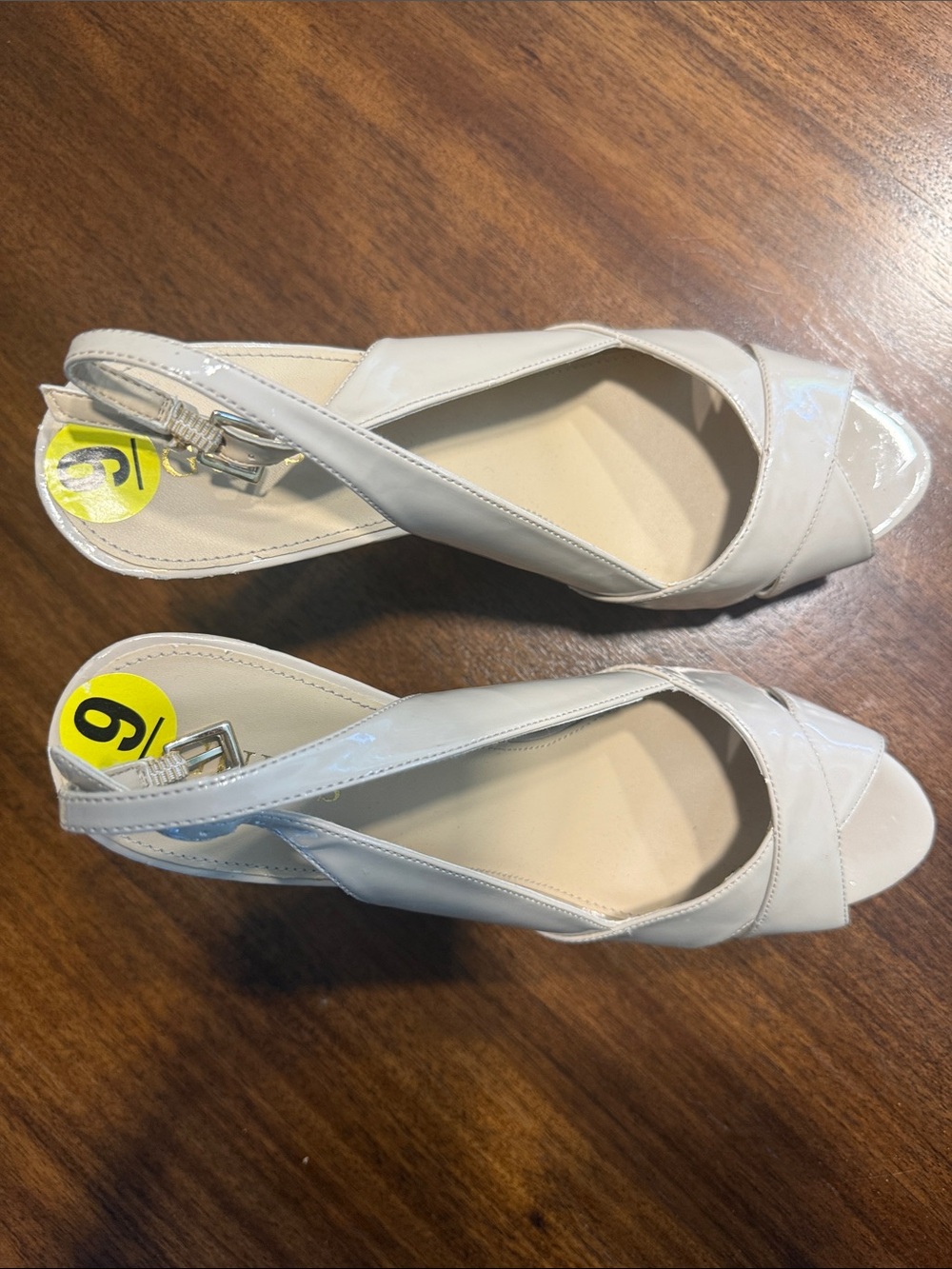 Guess White Patent Slingback Peep-Toe Heels